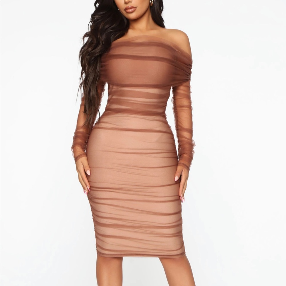 fashion nova ruched and ready bandage midi dress SMALL NWT